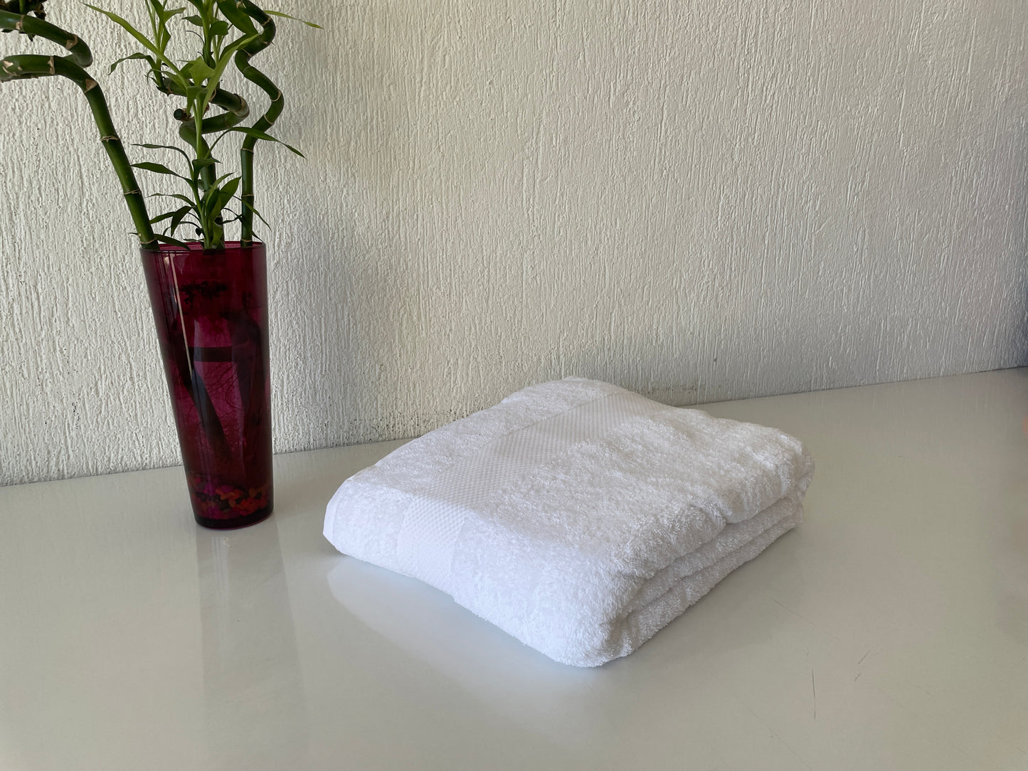 Extra Large Oversized Bath Towels - White, 100% Cotton Turkish Towels for Hotel and Spa, Maximum Softness, 40 by 87 and 100x220 cm