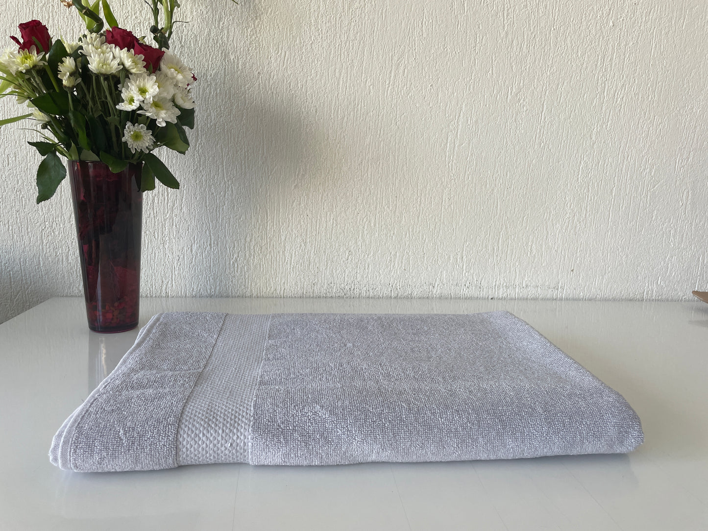 Extra Large Oversized Bath Towels - Grey, 100% Cotton Turkish Towels for Hotel and Spa, Maximum Softness, 40 by 79 and 100x200 cm