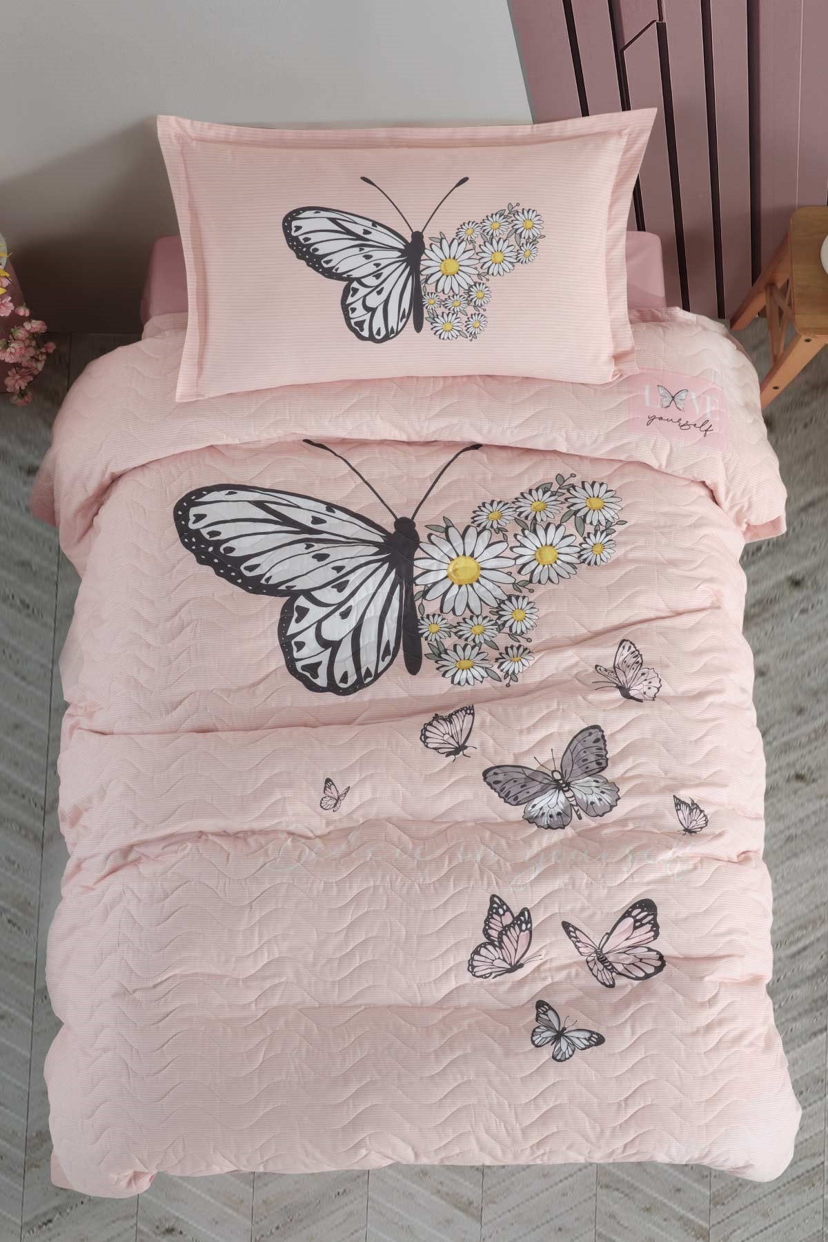 100% Turkish Cotton Bedding for All Season, Lightweight Bed Cover, Pink Butterfly Bedspread Quilt Set- Pillow Case Reversible